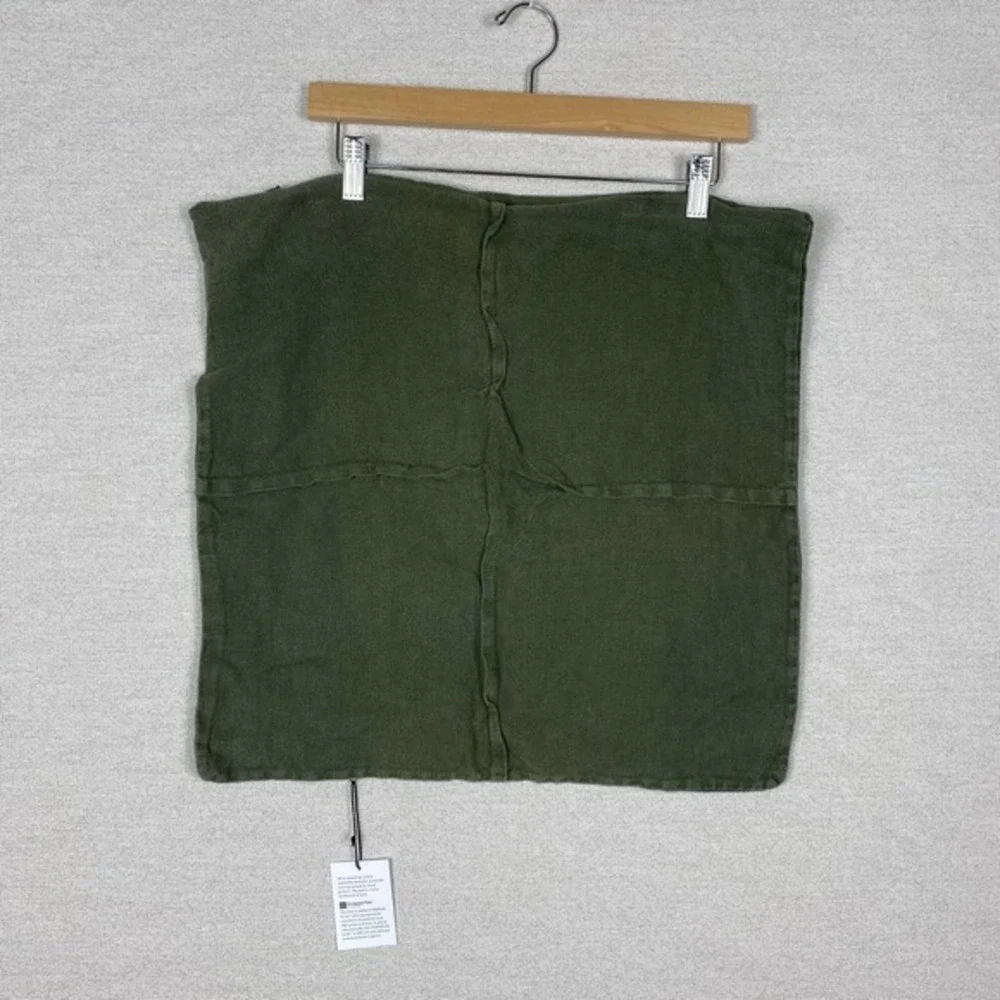 CB2‎ Pillow Sham European Flax Tuck Linen Green Single No Insert Zip Closure